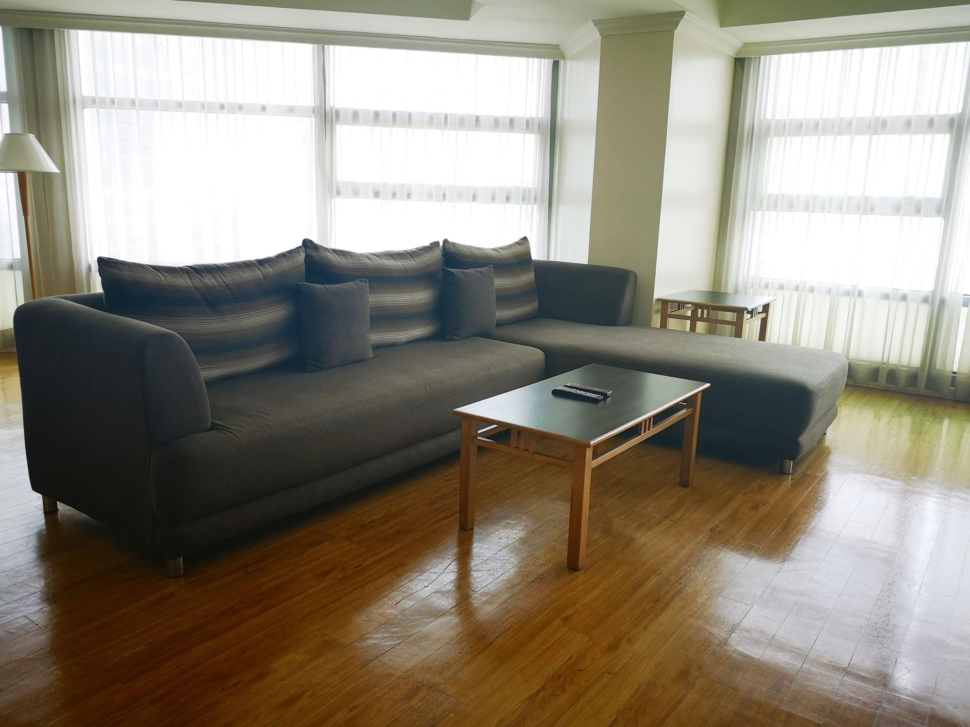 Infinity Tower Suites Makati City Exteriér fotografie